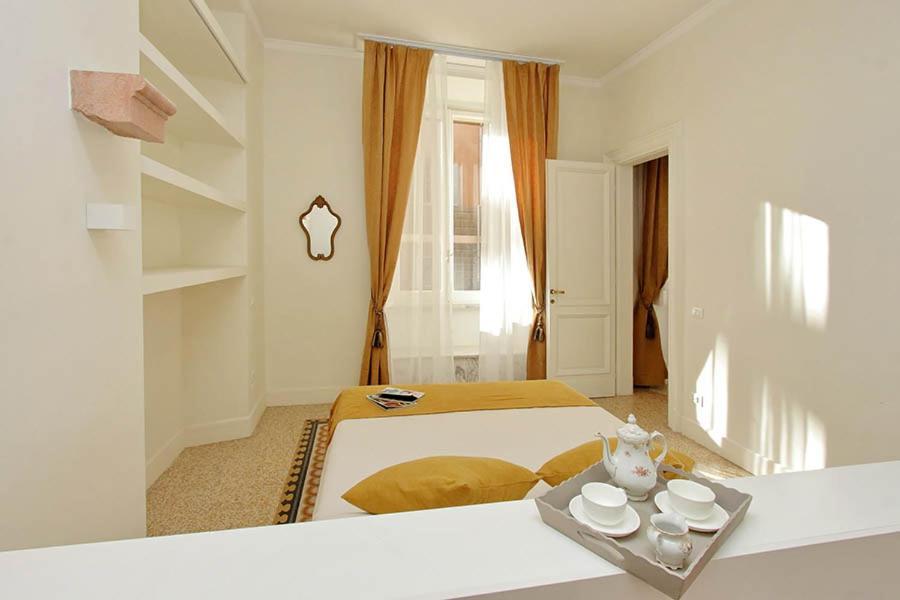Elegant Apartment In The Heart Of Rome-Navona Area Ngoại thất bức ảnh