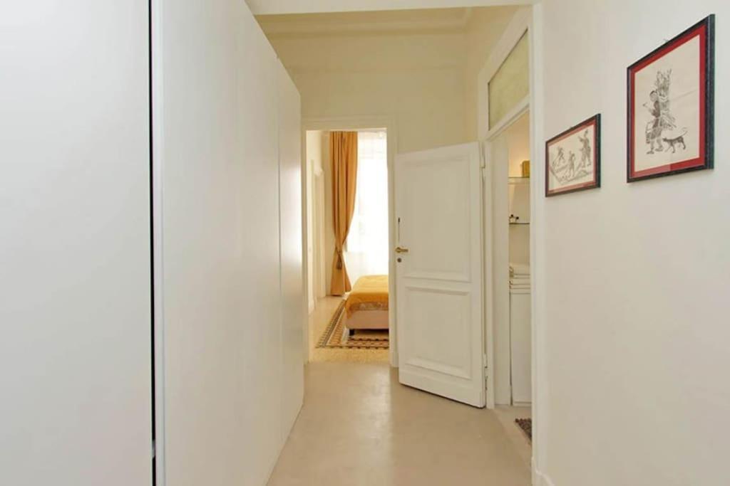 Elegant Apartment In The Heart Of Rome-Navona Area Ngoại thất bức ảnh